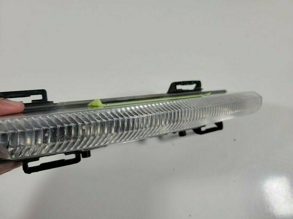 2012-14 Mercedes-Benz C250 C300 C350 W204 Left LH Driver Fog Light DRL